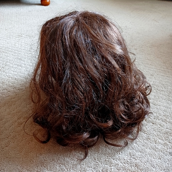 Women's Long Wavy Brunette Wig - Picture 2 of 5